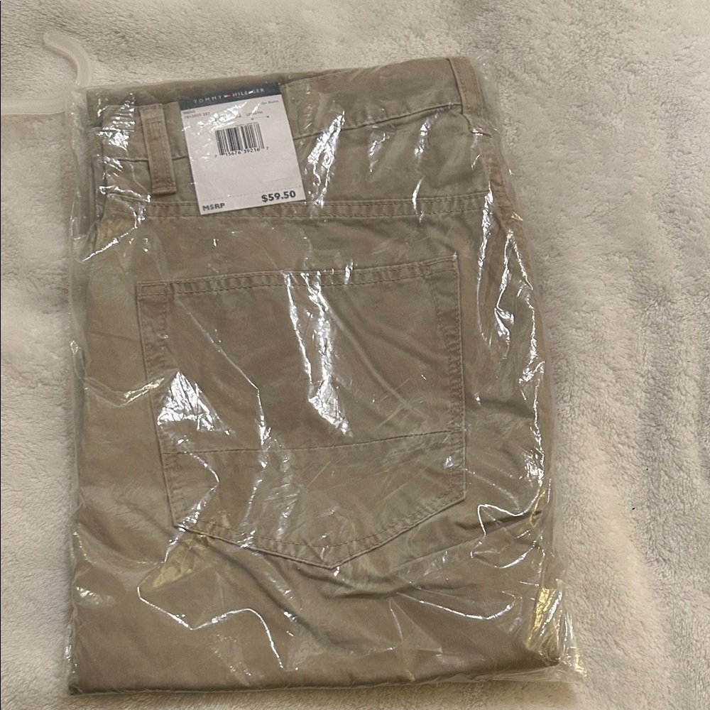 Tommy Hilfiger denim NWT 32/32
